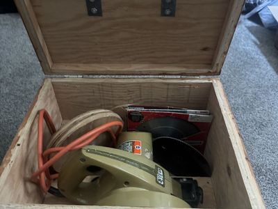 Vintage Black & Decker 5-1/2" Compact Circular Saw No. 7300 with Wooden Storage Box and Blades