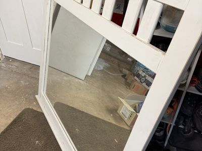 Broyhill mirror