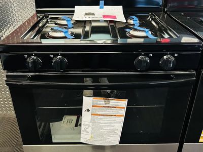 Whirlpool Stainless Steel Gas Range Brand New