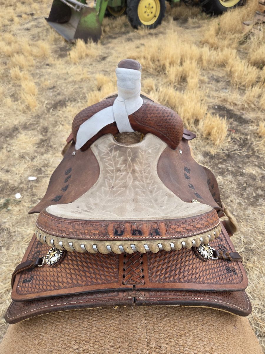 Main image 8