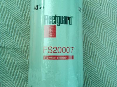 Fleetguard Diesel Fuel Filter/Water Separator FS20007
