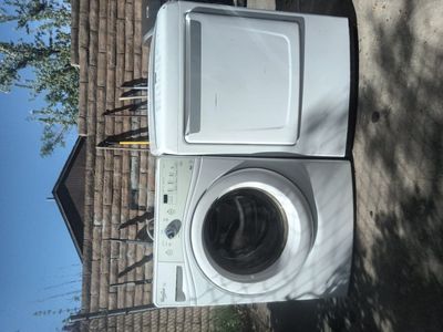 Whirlpool washer LG electric dryer