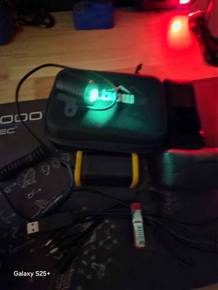 Main image 6