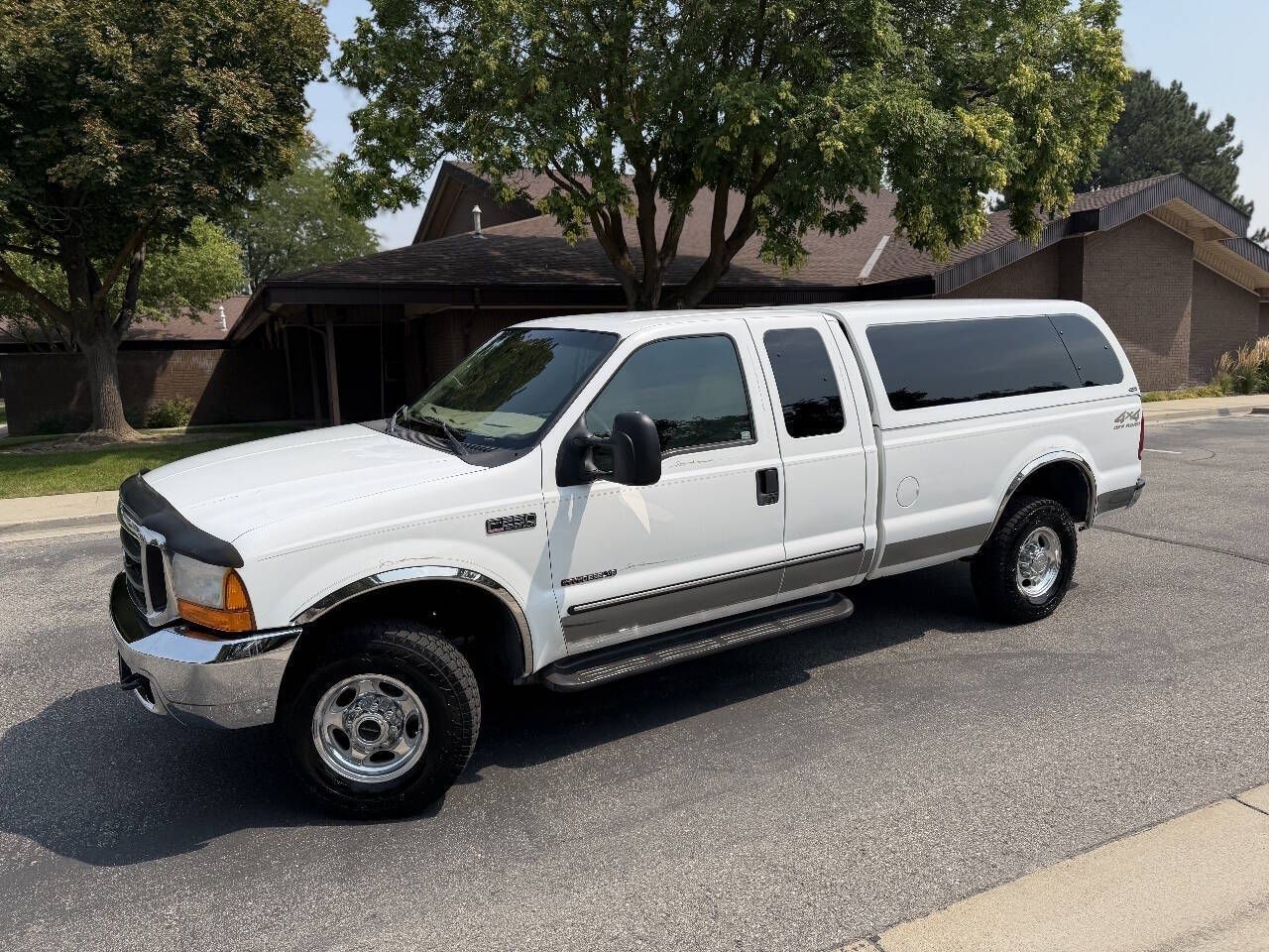 2000 Ford F-250 Lariat