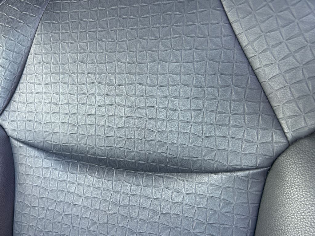 Main image 14