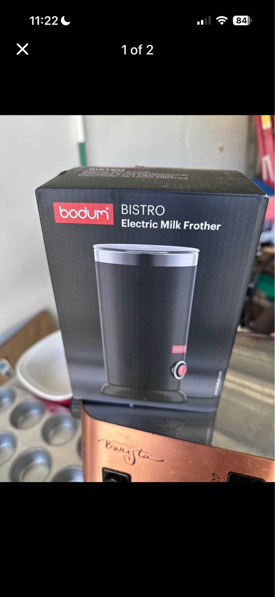 Starbucks barista and milk frother