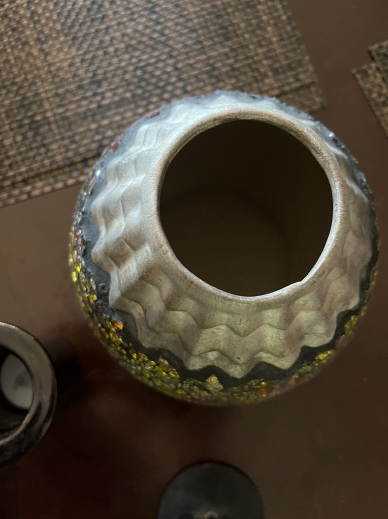 Main image 3
