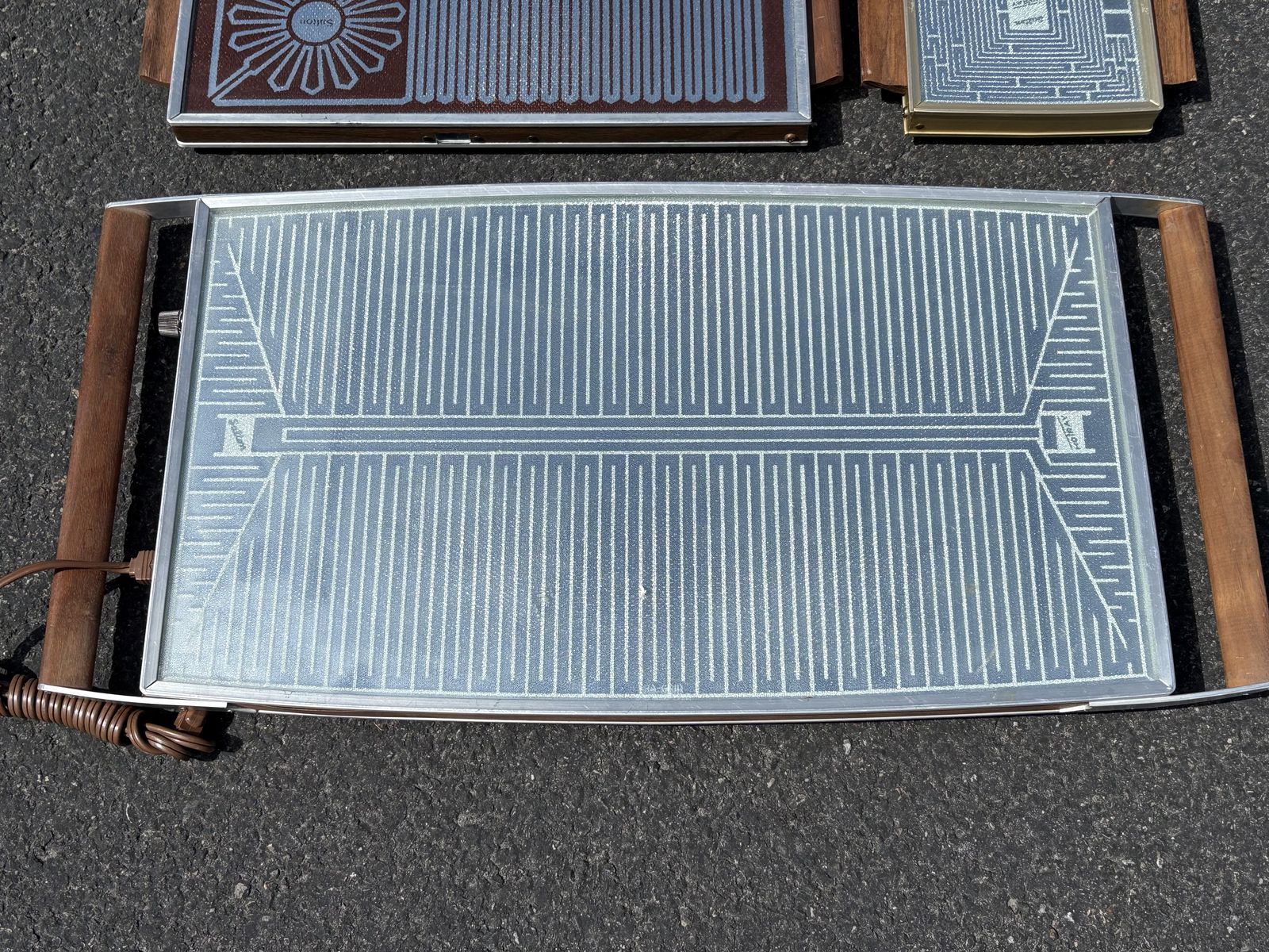 Main image 4
