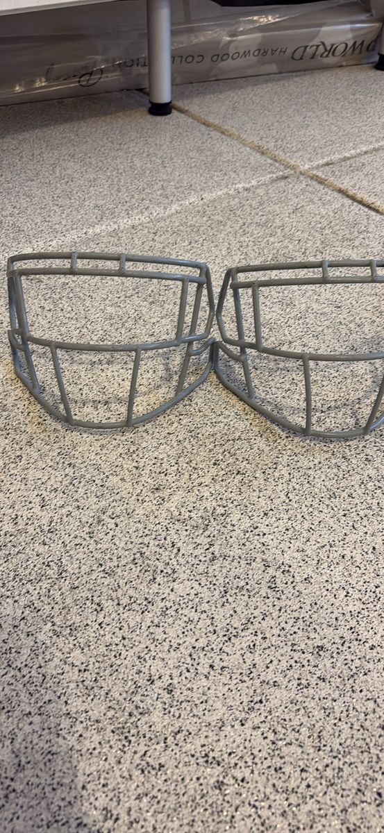 Riddell S2EG-SW HS4 LT Gray Football Facemasks (2 Available)