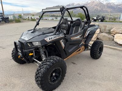 2018 Polaris® RZR XP® 1000 EPS Trails and Rocks Edition Gold Matte Metallic