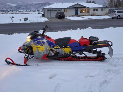 2014 Skidoo Summit XM800 turbo snowmobile