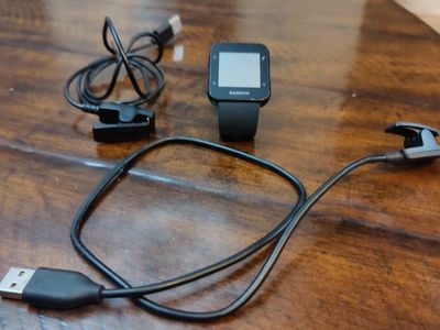 Garmin Forerunner 35 Smartwatch with 2 Charging Cables - Black