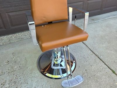 New Hydraulic Salon Chair - Brown Faux Leather, Adjustable Height, Chrome Base with Footrest