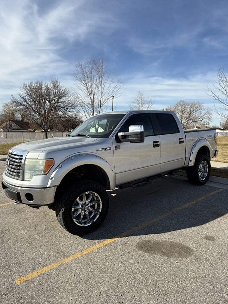 2010 FORD F150 XLT