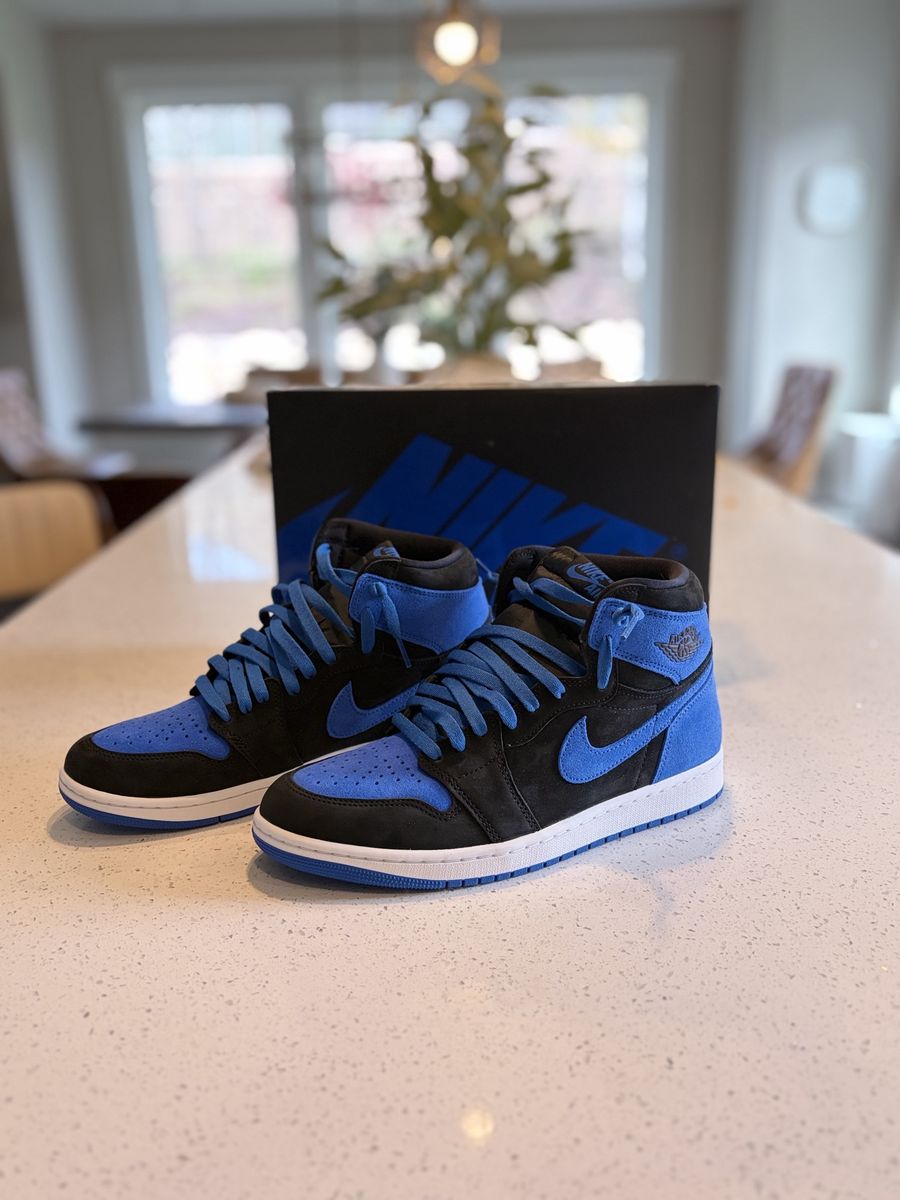 Air Jordan 1 Retro High OG 'Black/Royal Blue 10.5