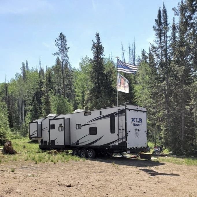 PRICE REDUCED!! Toy Hauler w/extras