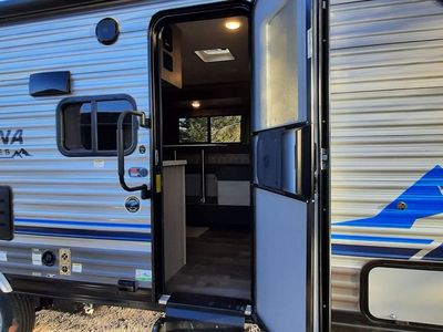 2022 Coachmen Summit Series 7