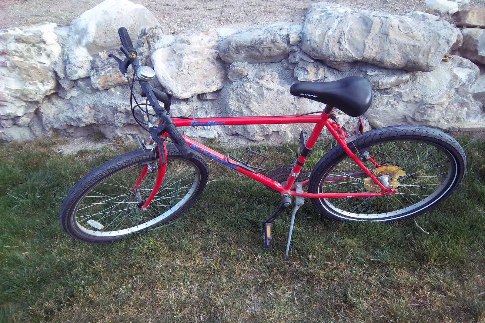 26 inch Schwinn Mountain Bike 15 Speed