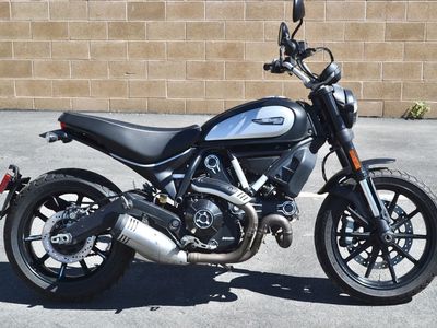 2020 Ducati Scrambler 800 Dark WARRANTY INCLUDED - Sport Scrambler