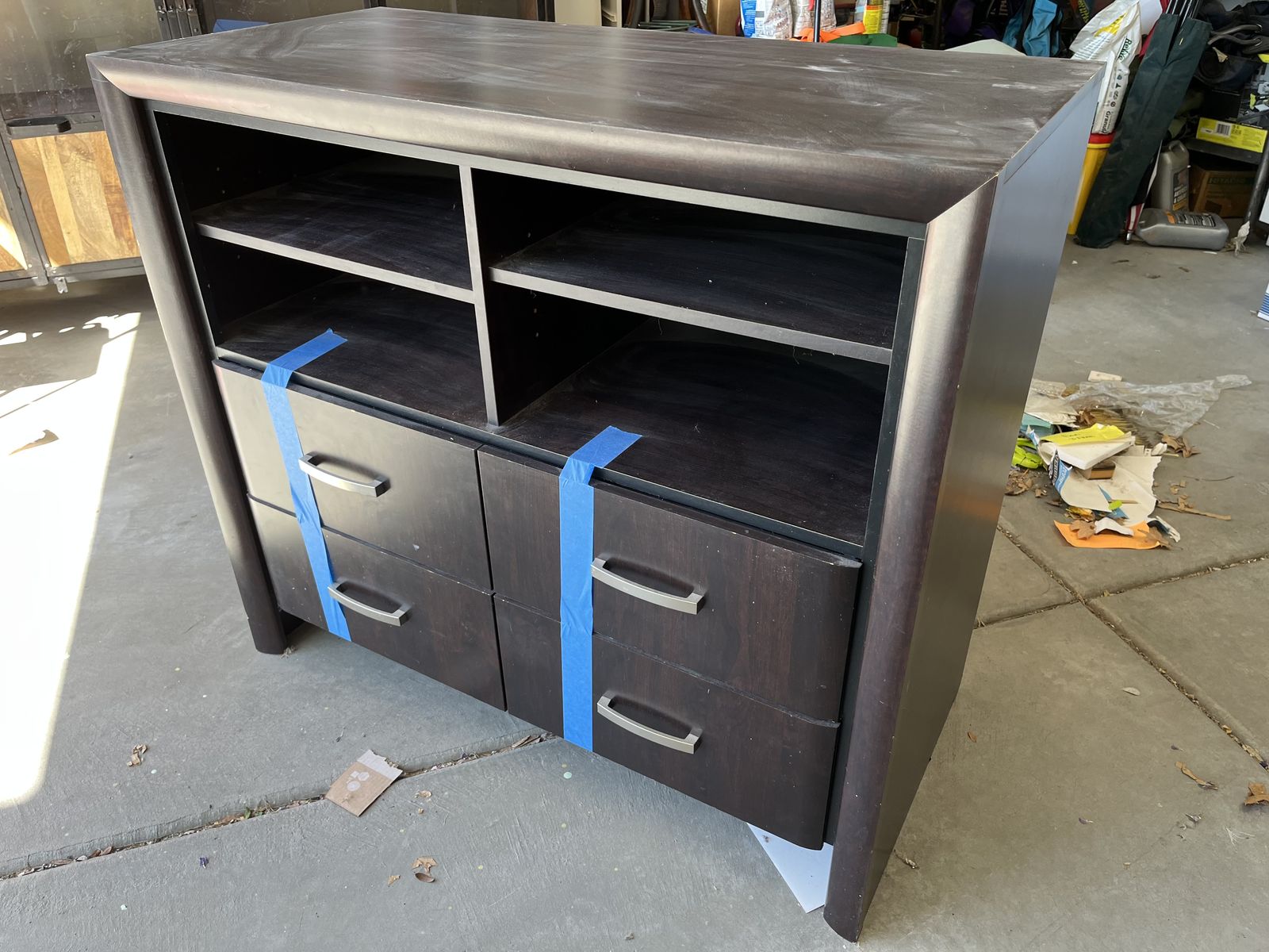 Free tv stand