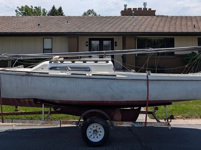Venture 21 sailboat with trailer