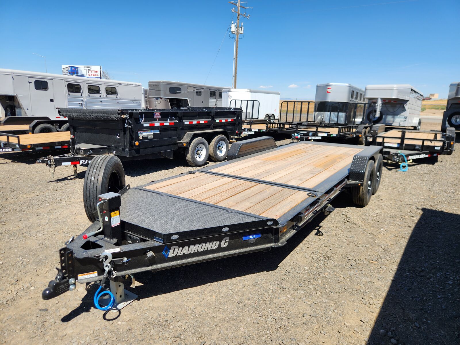 Diamond C HDT207 82"X20' Tilt Trailer