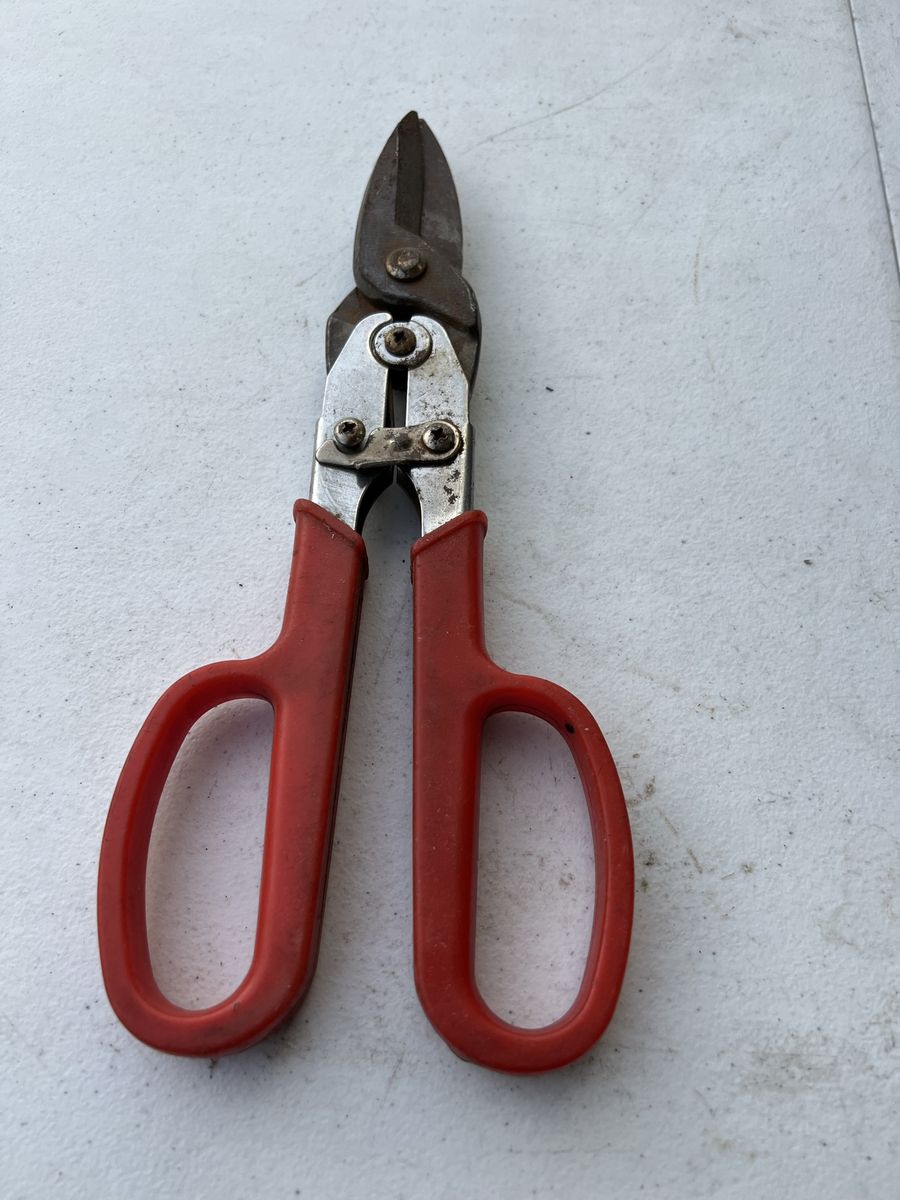 Bessey Super Power Straight Cutting