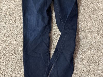 Women’s size 12 maternity pants