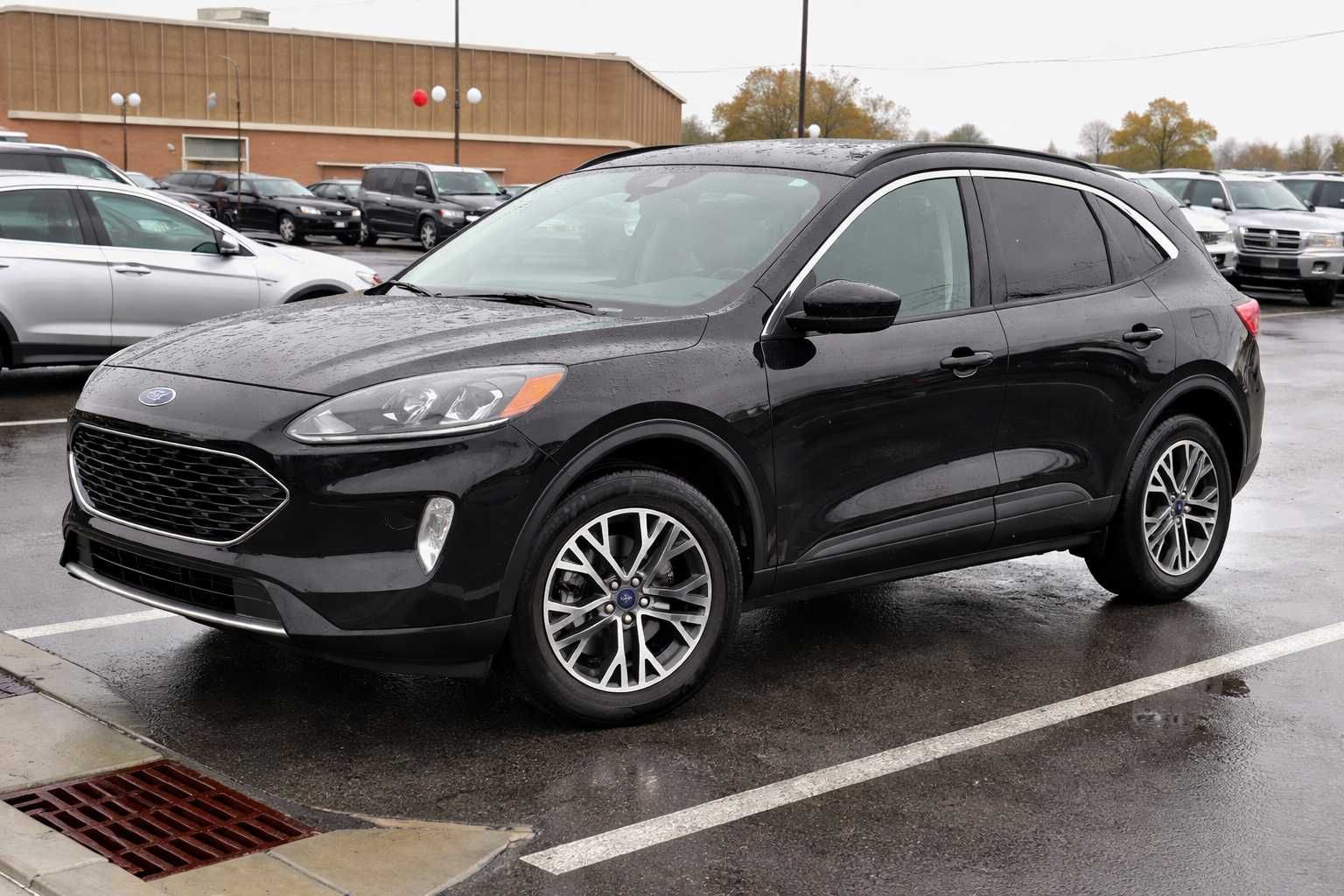 2020 Ford Escape SEL