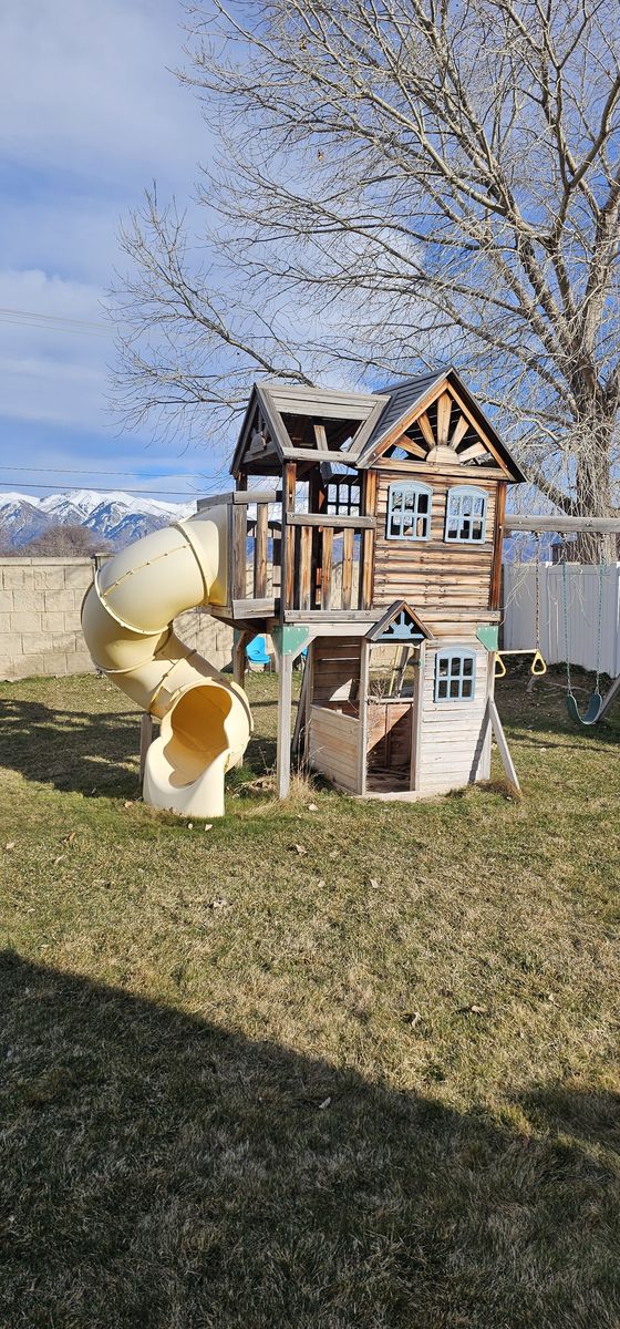 Children's Playhouse with swings
