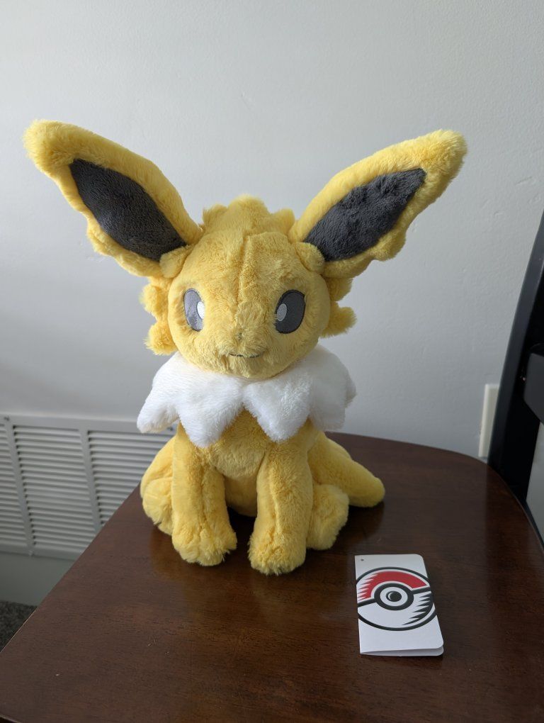 Pokemon Center Jolteon Comfy Friends Plush