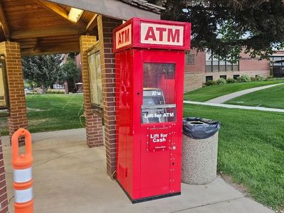Mobile ATM service