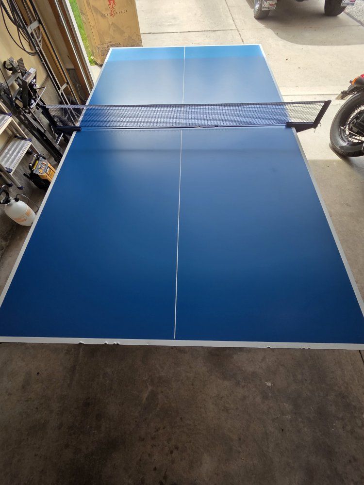 JOOLA Nova Plus Outdoor Ping Pong Table - Scratch and Dent