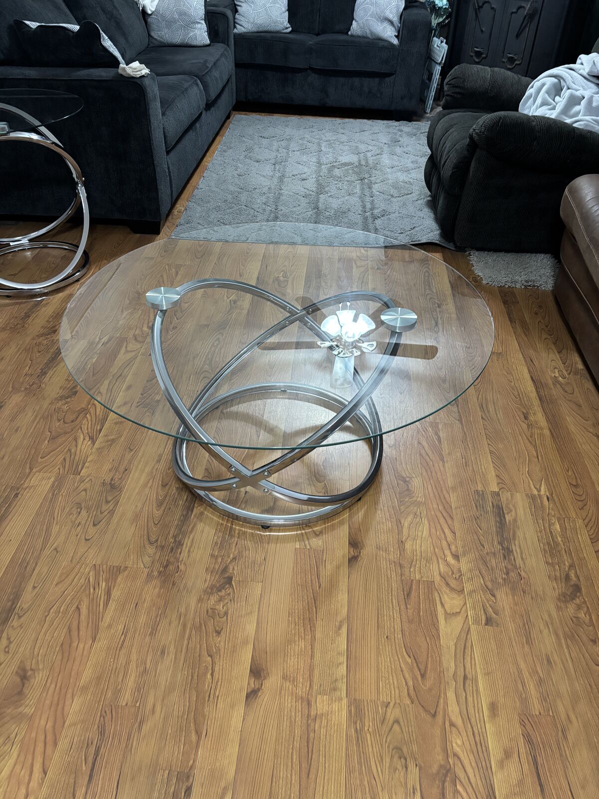 36" Glass top round coffee table