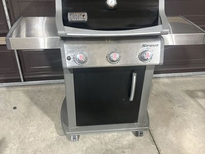Weber Spirit 3 Burner Propane Grill
