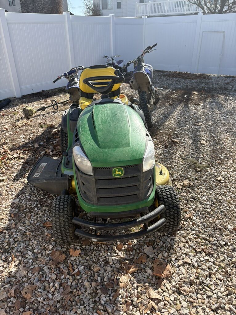 John Deere Rider Mower