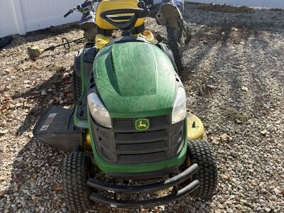 John Deere Rider Mower