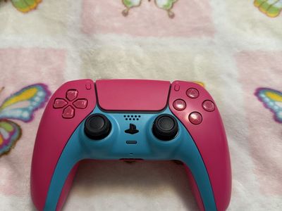 PlayStation 5 controller