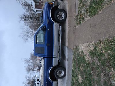 1999 Ford 350 Truck - V10 Titan