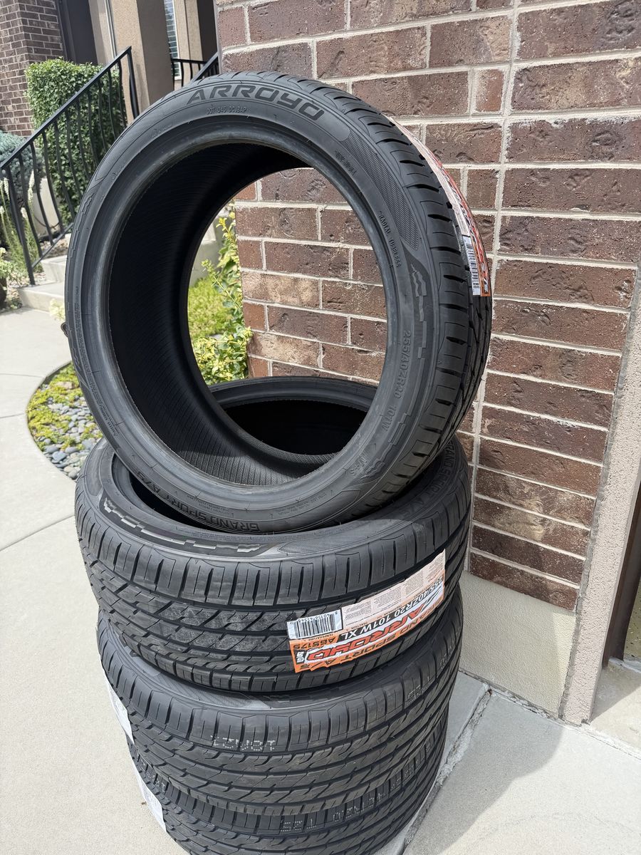 Arroyo Grand Sport A/S 255/40ZR20 101W XL All-Season Performance Tires (Set of 4) tesla 255/40/20 255/40r20 tire