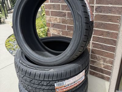 Arroyo Grand Sport A/S 255/40ZR20 101W XL All-Season Performance Tires (Set of 4) tesla 255/40/20 255/40r20 tire