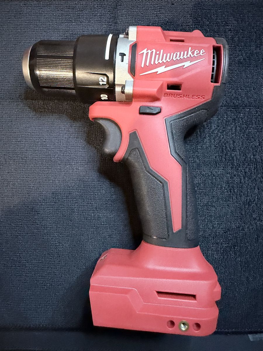 M18 18V Lithium-Ion Brushless Cordless 1/2 in. Compact Drill/Driver (Tool-Only)