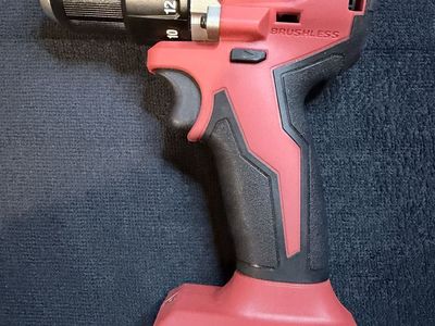 M18 18V Lithium-Ion Brushless Cordless 1/2 in. Compact Drill/Driver (Tool-Only)
