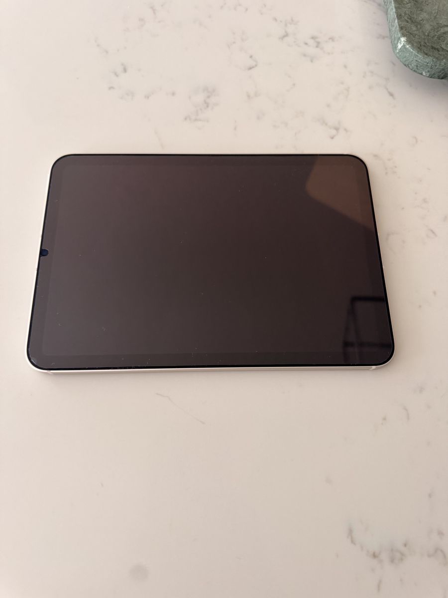 iPad Mini 7 (A17 Pro) – 128GB Wi-Fi + Cellular – $500 OBO