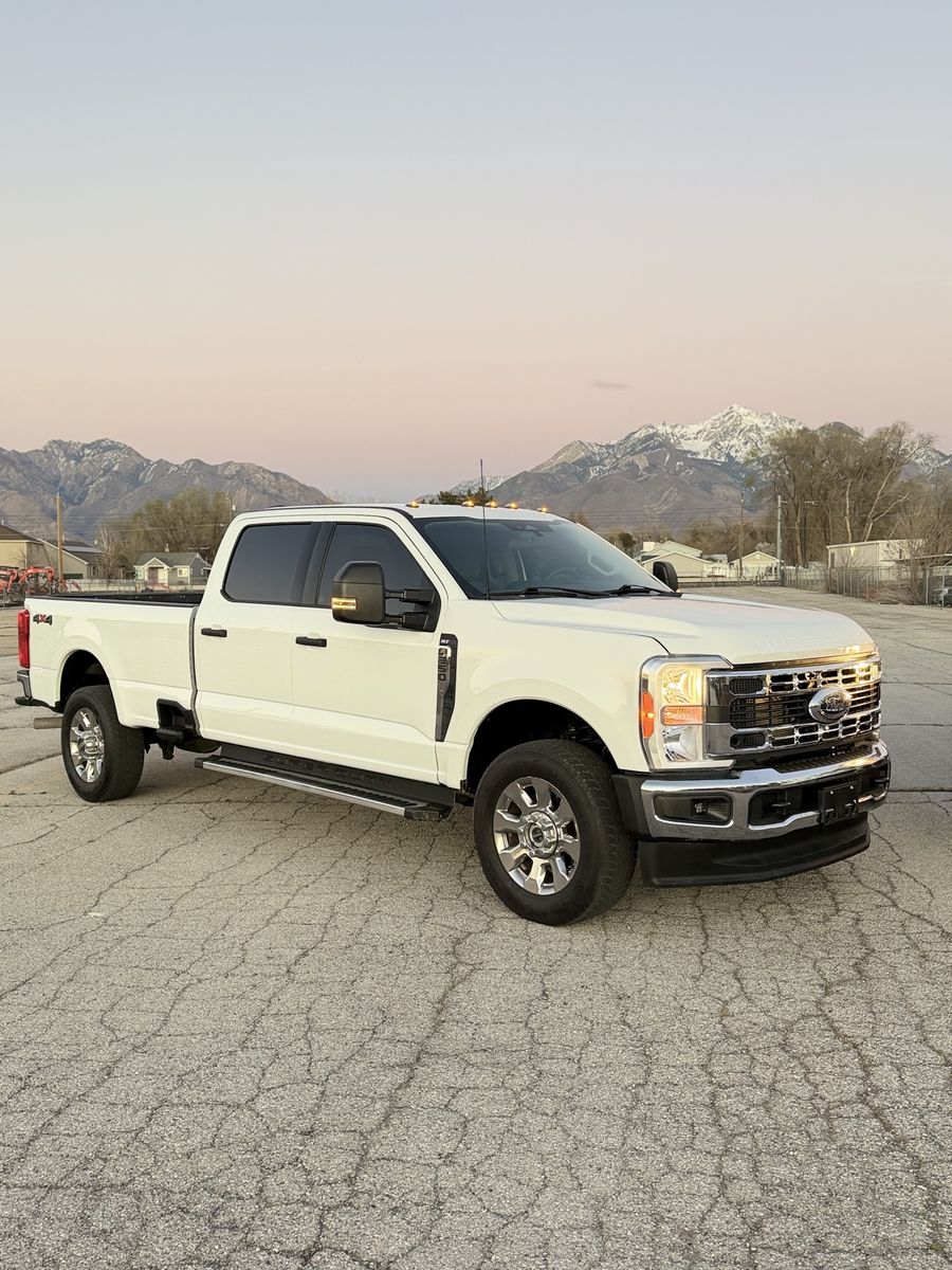2024 Ford F-350 Super Duty XLT