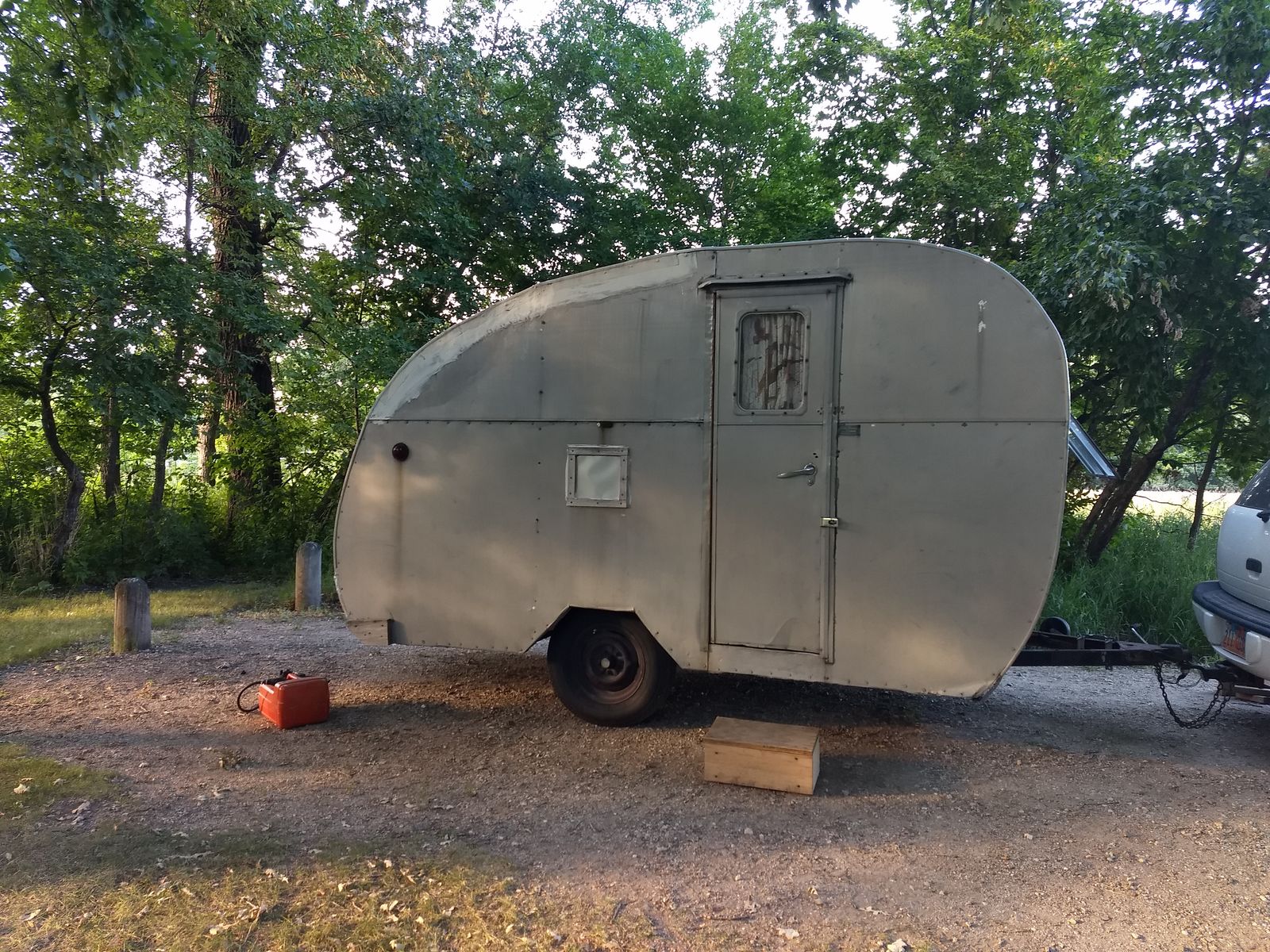 Main image 3