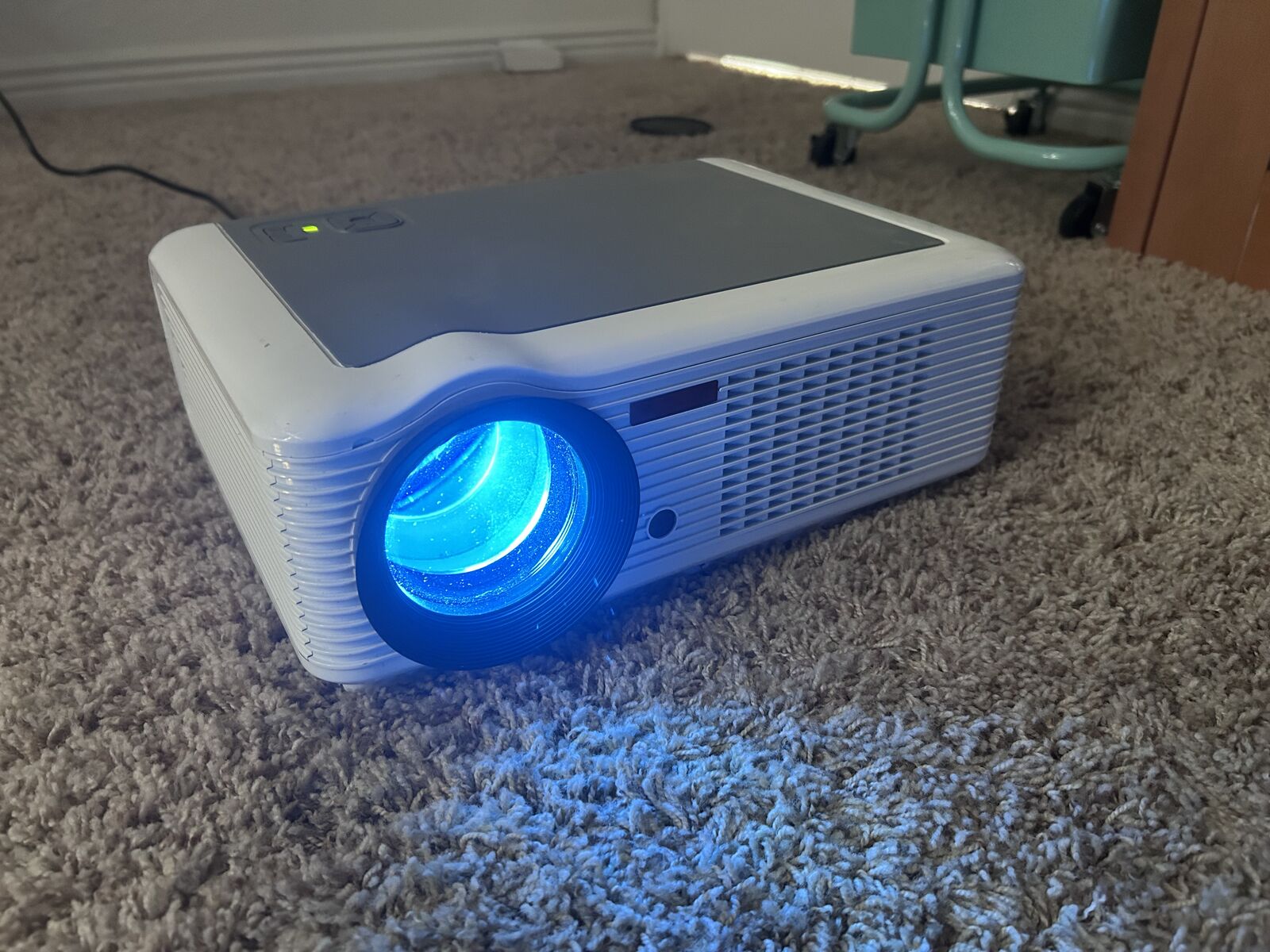 LED Projector