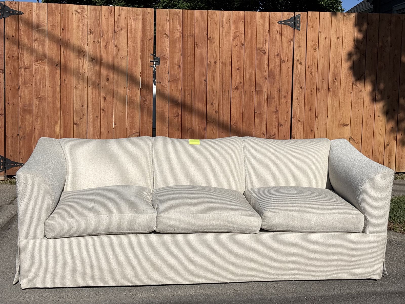 FREE COUCH