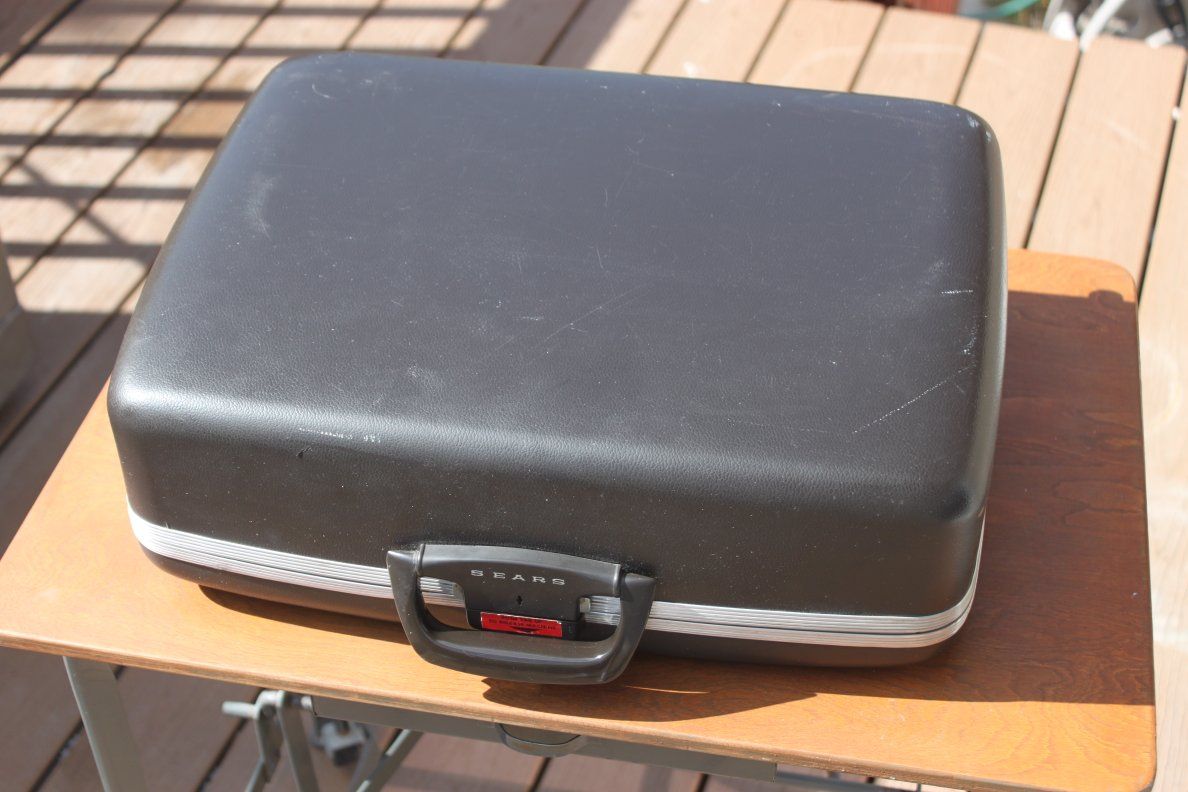 Main image 6