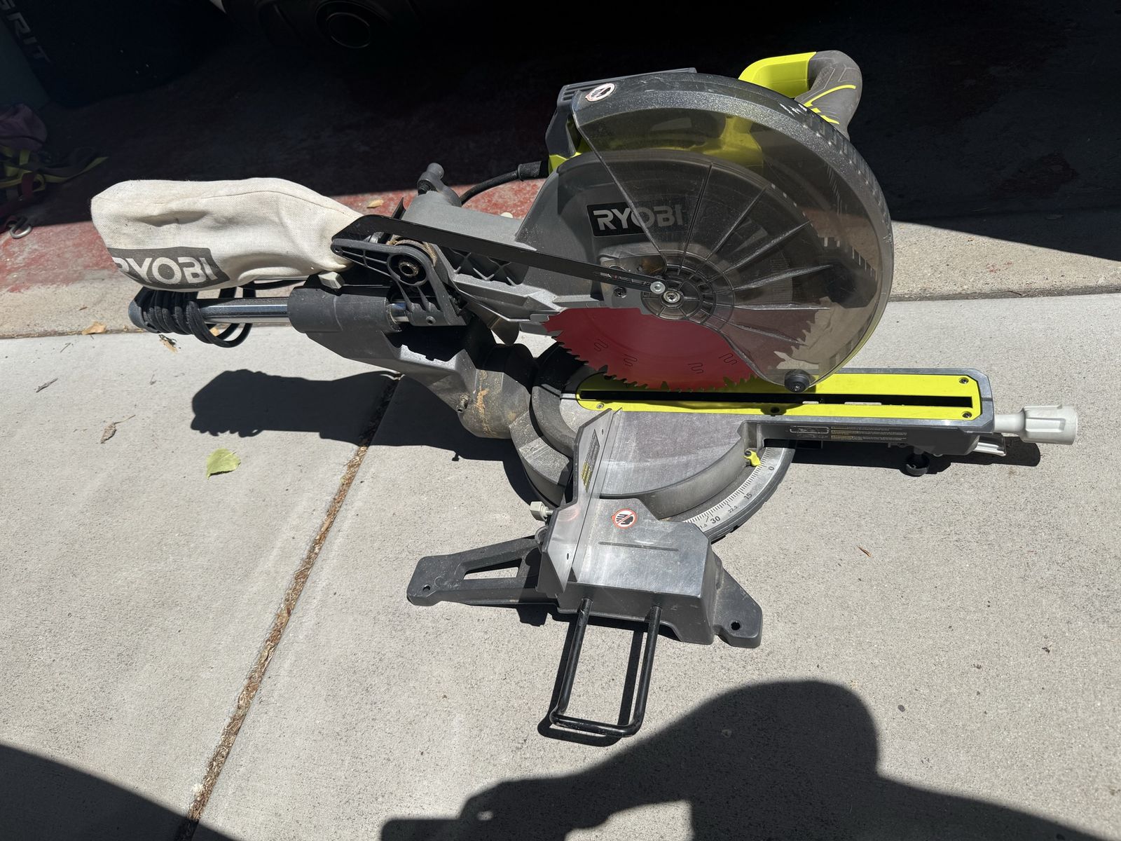 Ryobi chop/miter saw